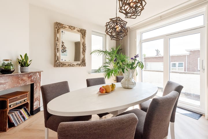 Photo 9 of Oranjestraat 14-A