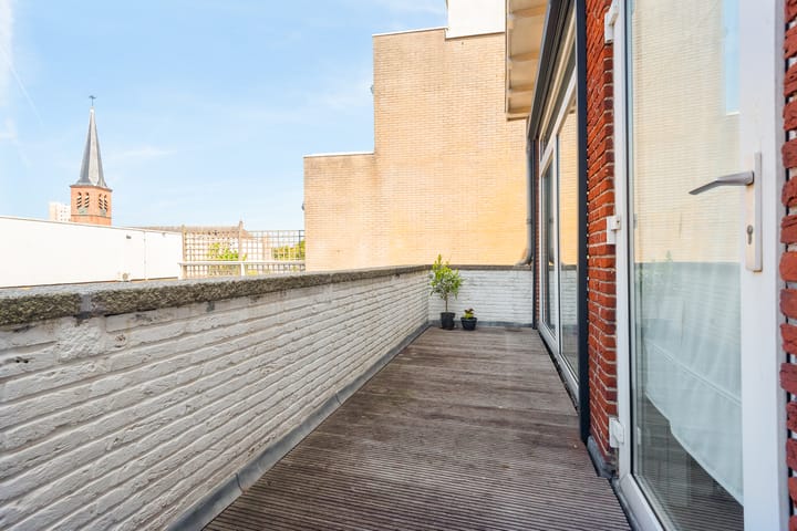 Photo 23 of Oranjestraat 14-A