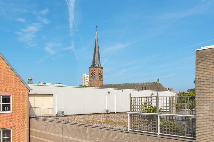 Photo 24 of Oranjestraat 14-A