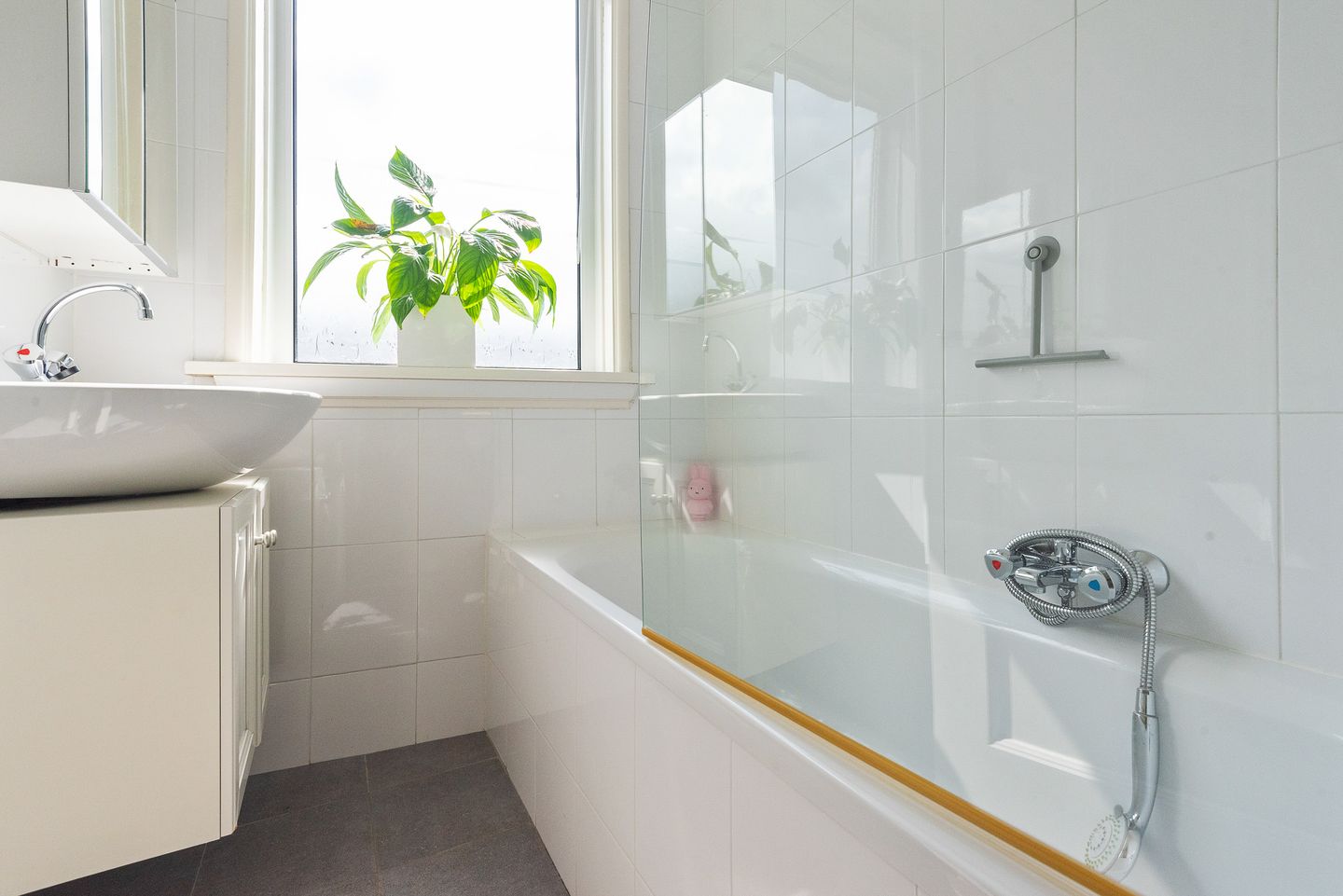 Foto 29 van Oranjestraat 14-A