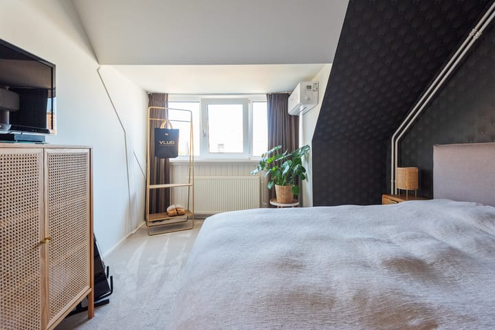 Photo 34 of Oranjestraat 14-A