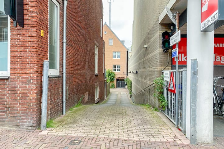 Photo 52 of Oranjestraat 14-A