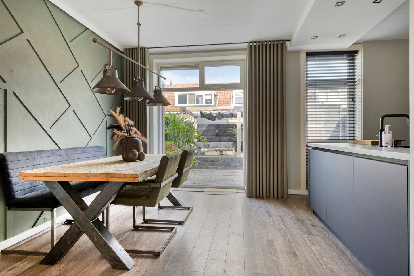 Foto 10 van Sontdwarsstraat 13