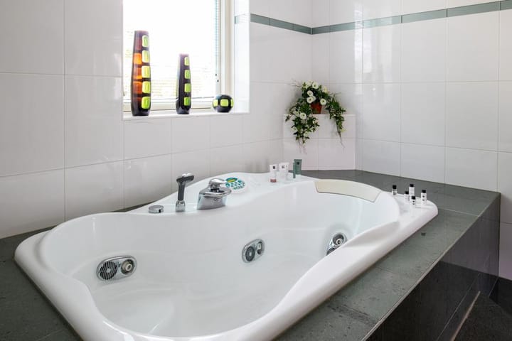 Photo 20 of Bosruiterweg 25-18