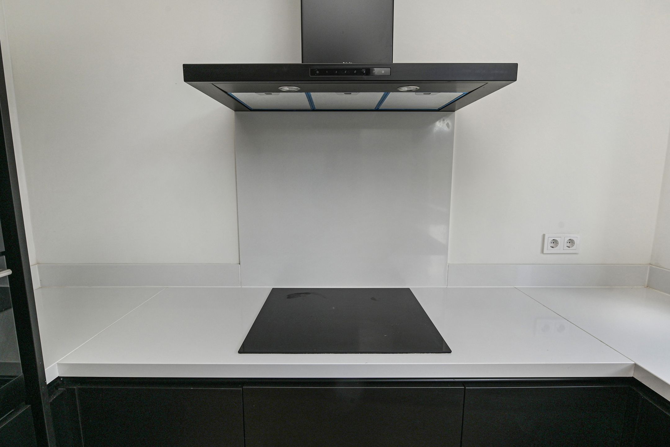 Foto 12 van Duizendschoonstraat 24-A