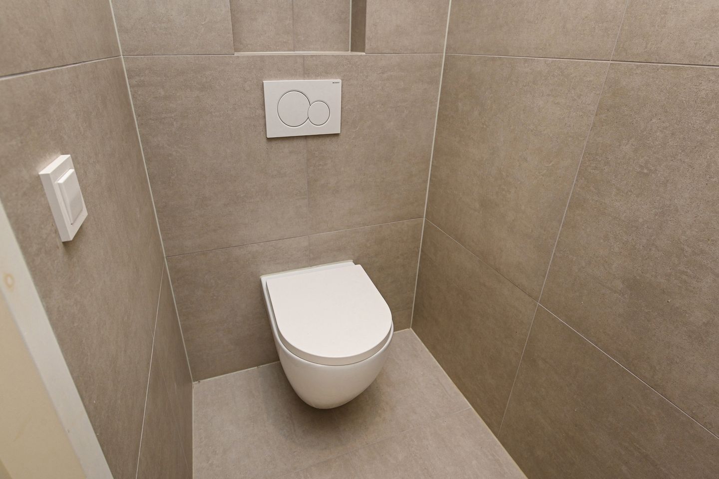 Foto 14 van Duizendschoonstraat 24-A