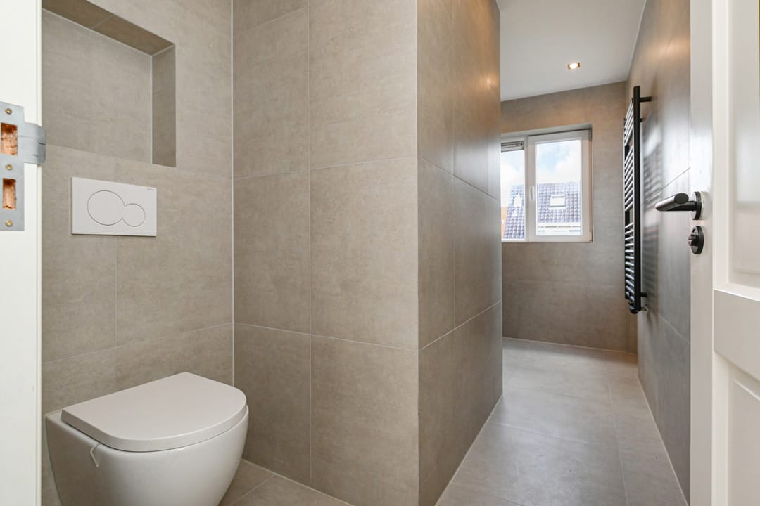 Foto 22 van Duizendschoonstraat 24-A