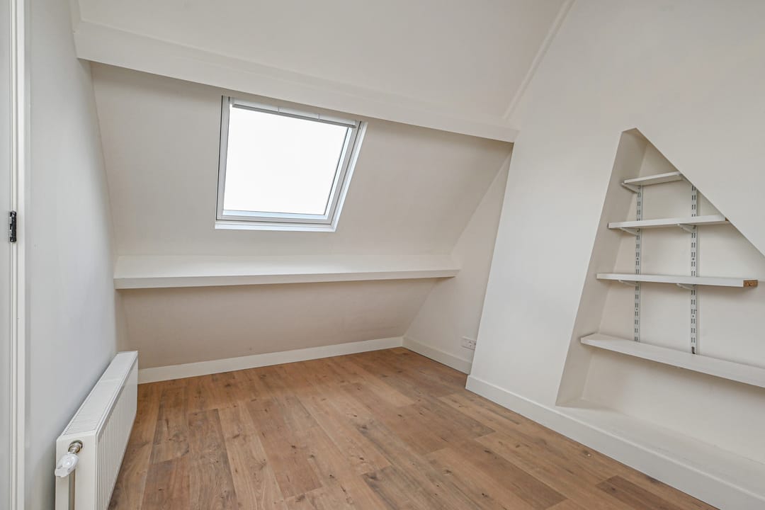 Foto 26 van Duizendschoonstraat 24-A