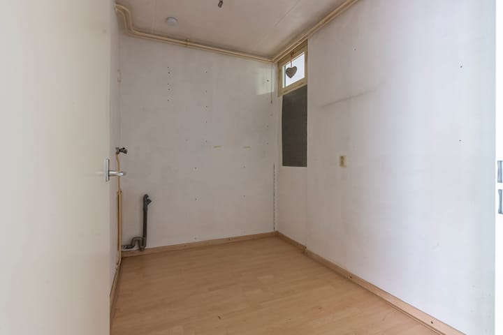 Foto 12 van De Tichel 142