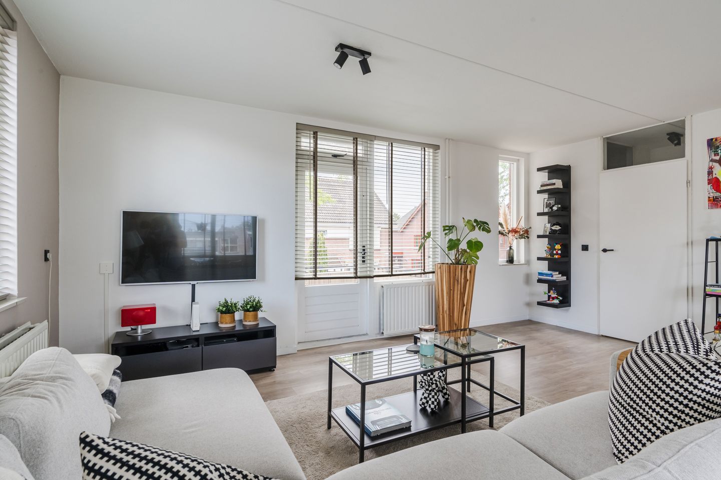 Foto 10 van Baron van Tuyll van Serooskerkenstraat 4-A