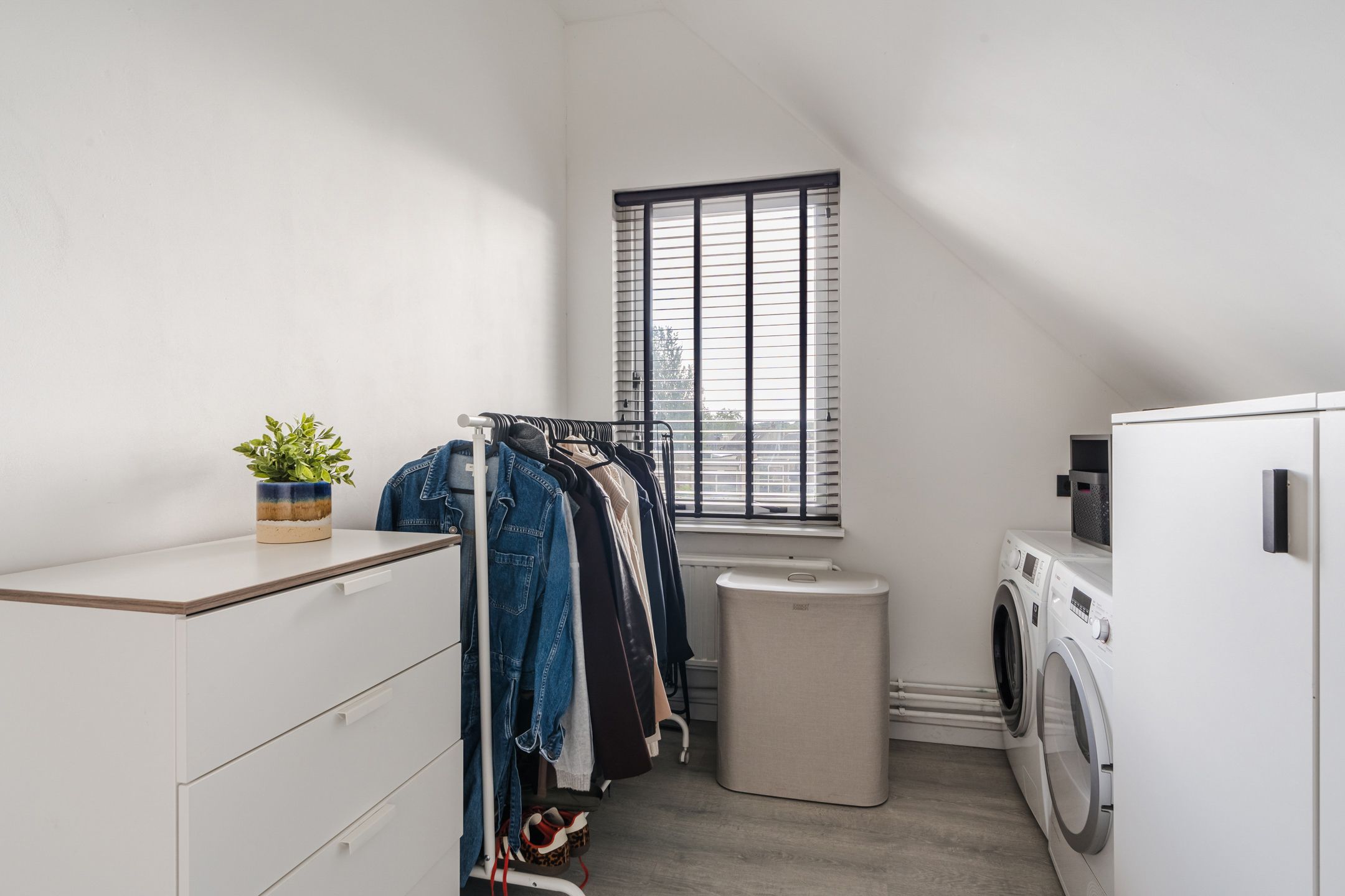 Foto 24 van Baron van Tuyll van Serooskerkenstraat 4-A