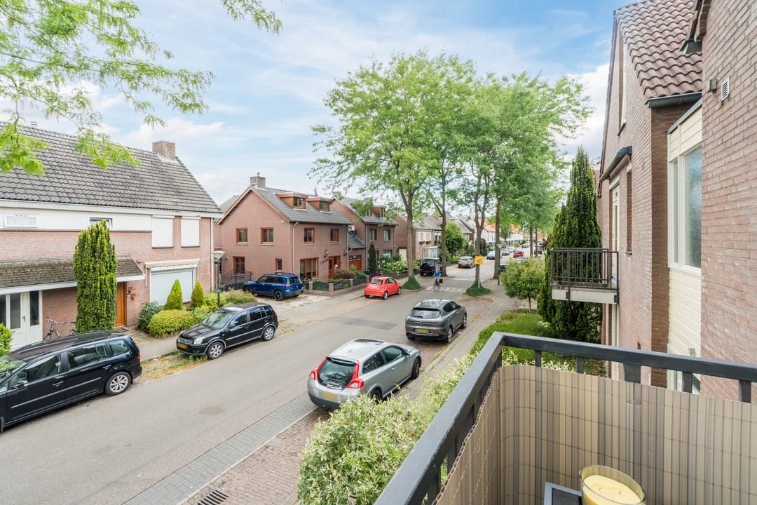 Foto 28 van Baron van Tuyll van Serooskerkenstraat 4-A