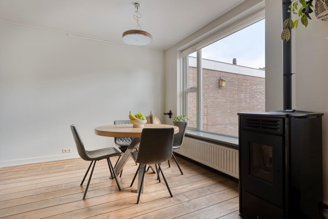 Photo 13 of Lohmanstraat 2