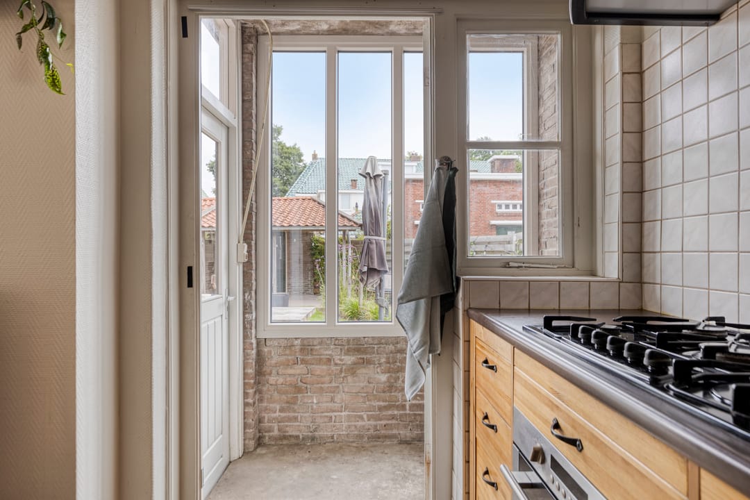 Photo 16 of Lohmanstraat 2