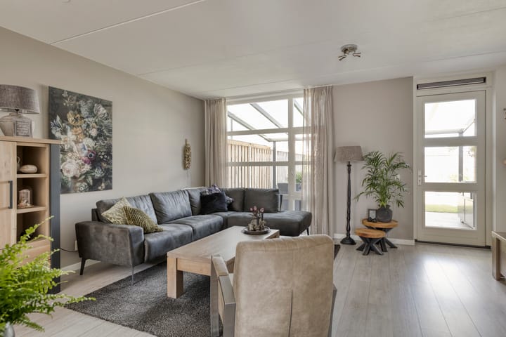 Foto 2 van Valkappel 17