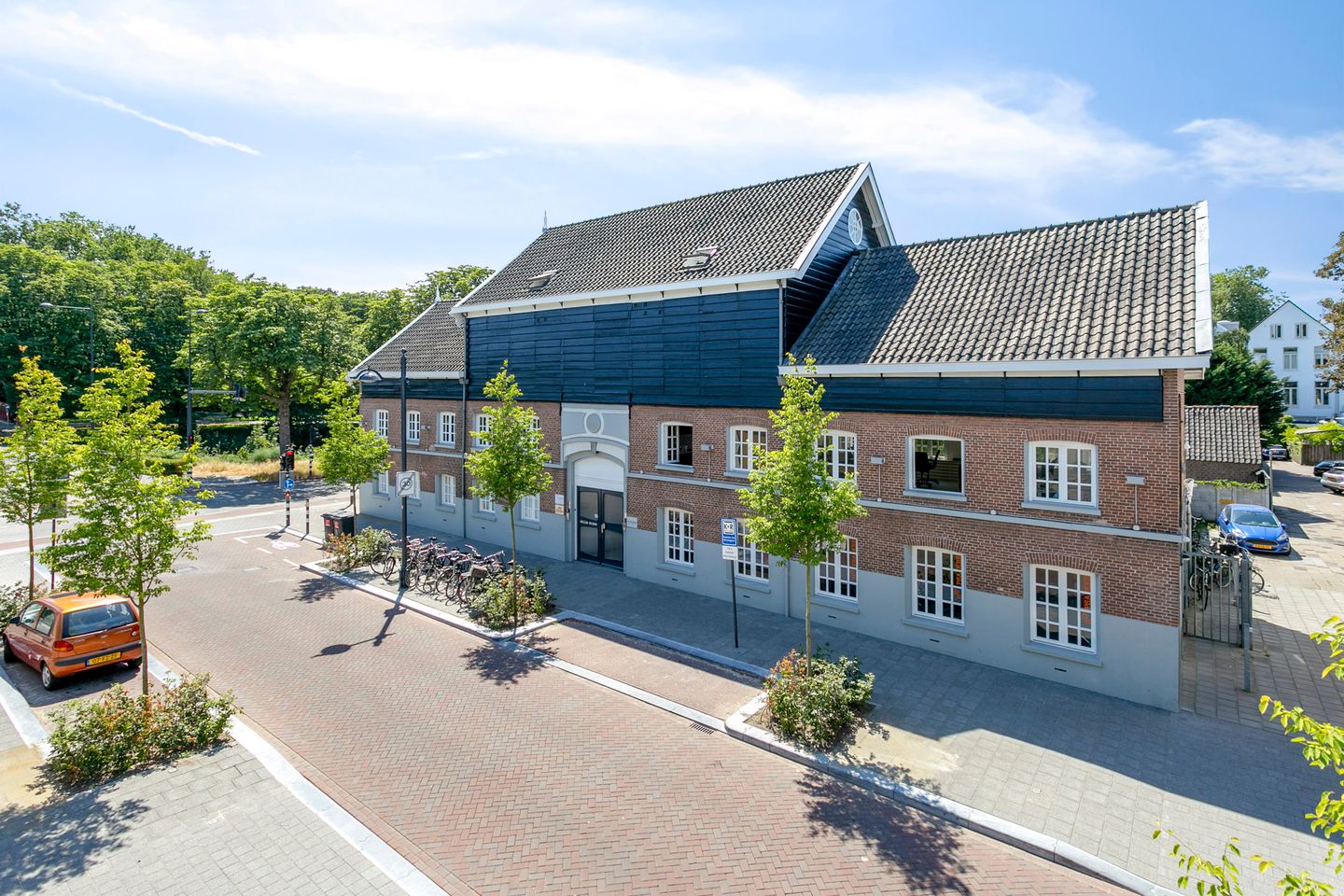 Bekijk foto 2 van Meerten Verhoffstraat 1-B1