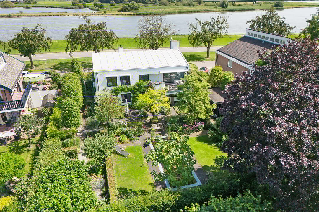 Foto 47 van Beukenweg 8