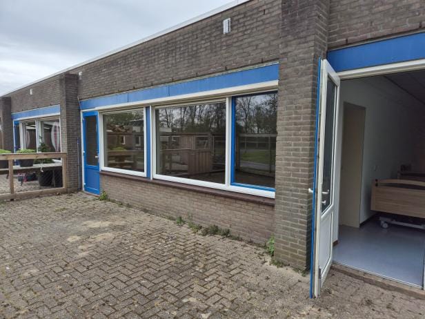 View photo 1 of Perenhout 27