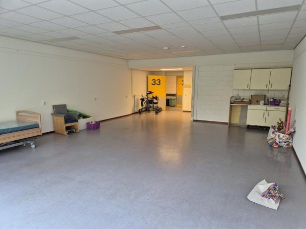 View photo 2 of Perenhout 27