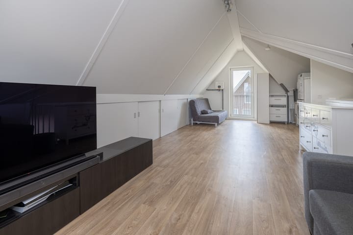 Foto 28 van Valck Lucassenhof 17