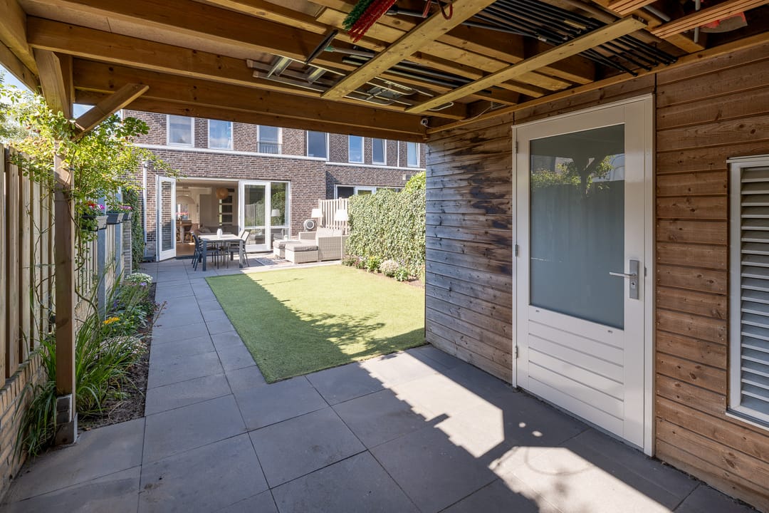 Photo 37 of Valck Lucassenhof 17