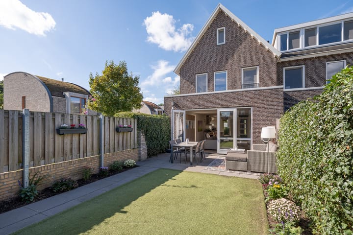 Foto 39 van Valck Lucassenhof 17