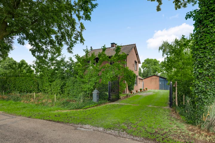 Foto 7 van Baldessenweg 3