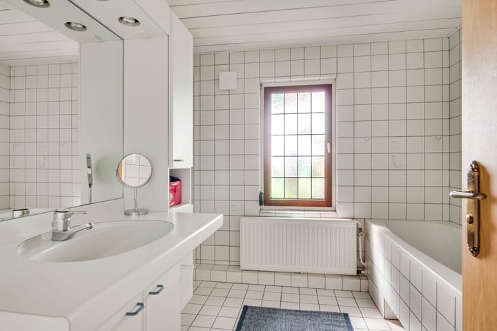 Foto 29 van Baldessenweg 3