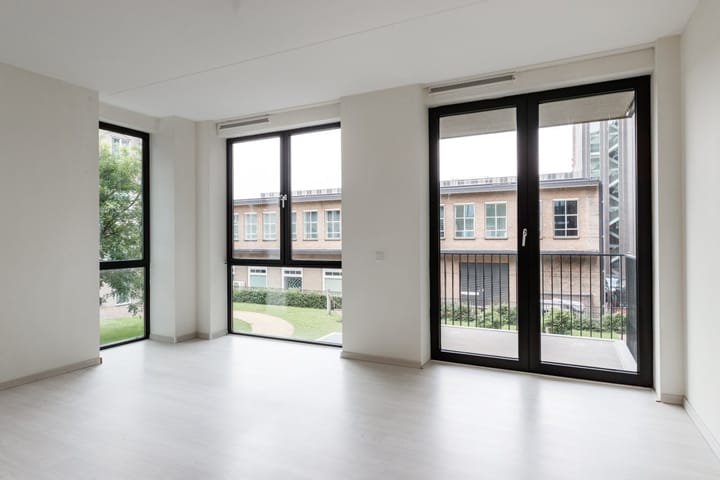 Photo 4 of Ir Kalffstraat 162