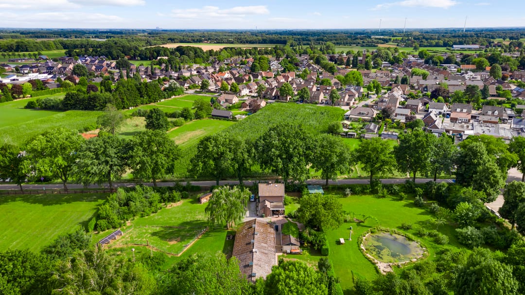 Photo 58 of Baldessenweg 3