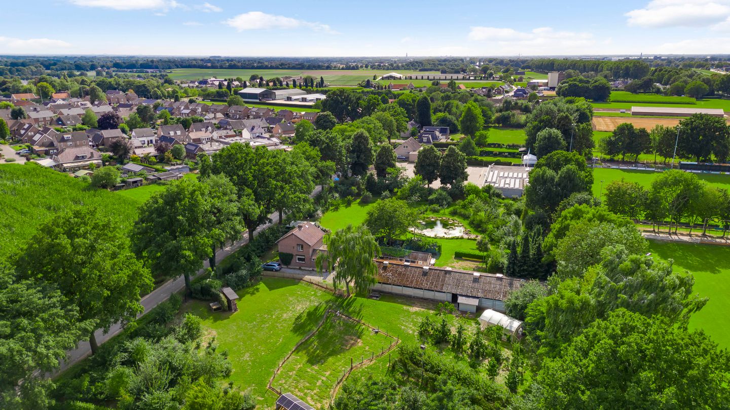 Photo 59 of Baldessenweg 3