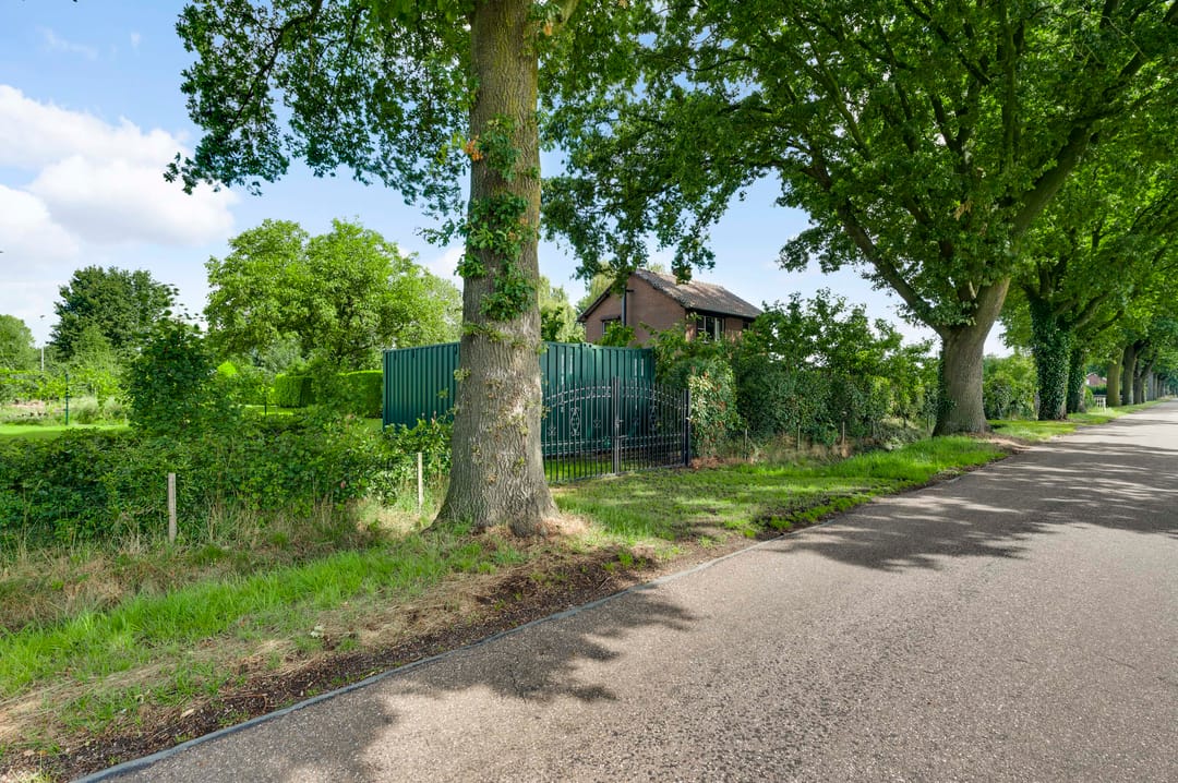 Photo 61 of Baldessenweg 3
