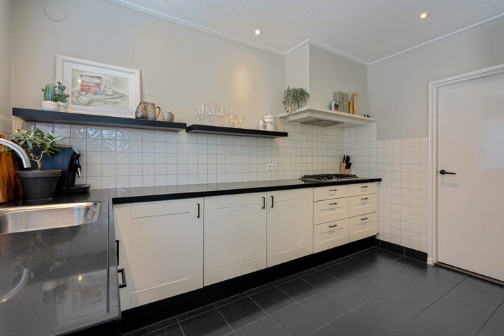 Foto 13 van Dahliastraat 173