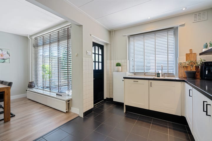 Foto 14 van Dahliastraat 173