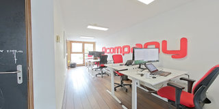 View 360° photos