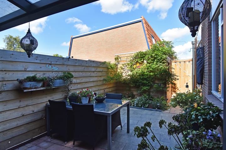 Photo 25 of Prins Bernhardstraat 5-A