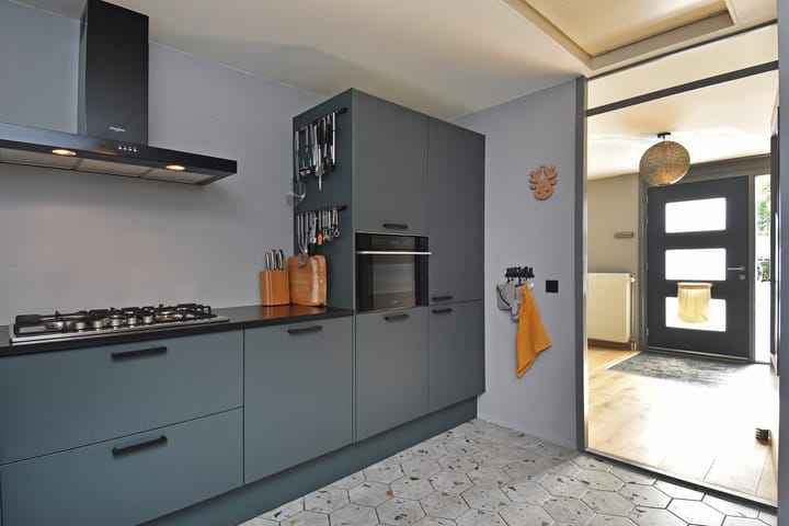 Photo 14 of Prins Bernhardstraat 5-A