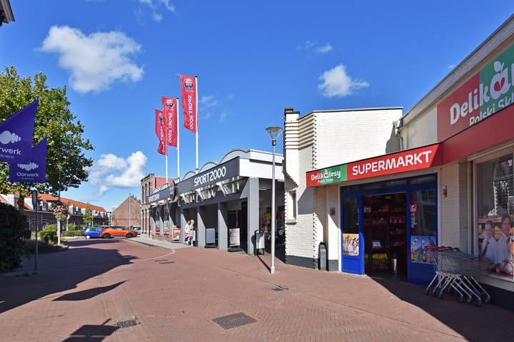 Photo 59 of Prins Bernhardstraat 5-A