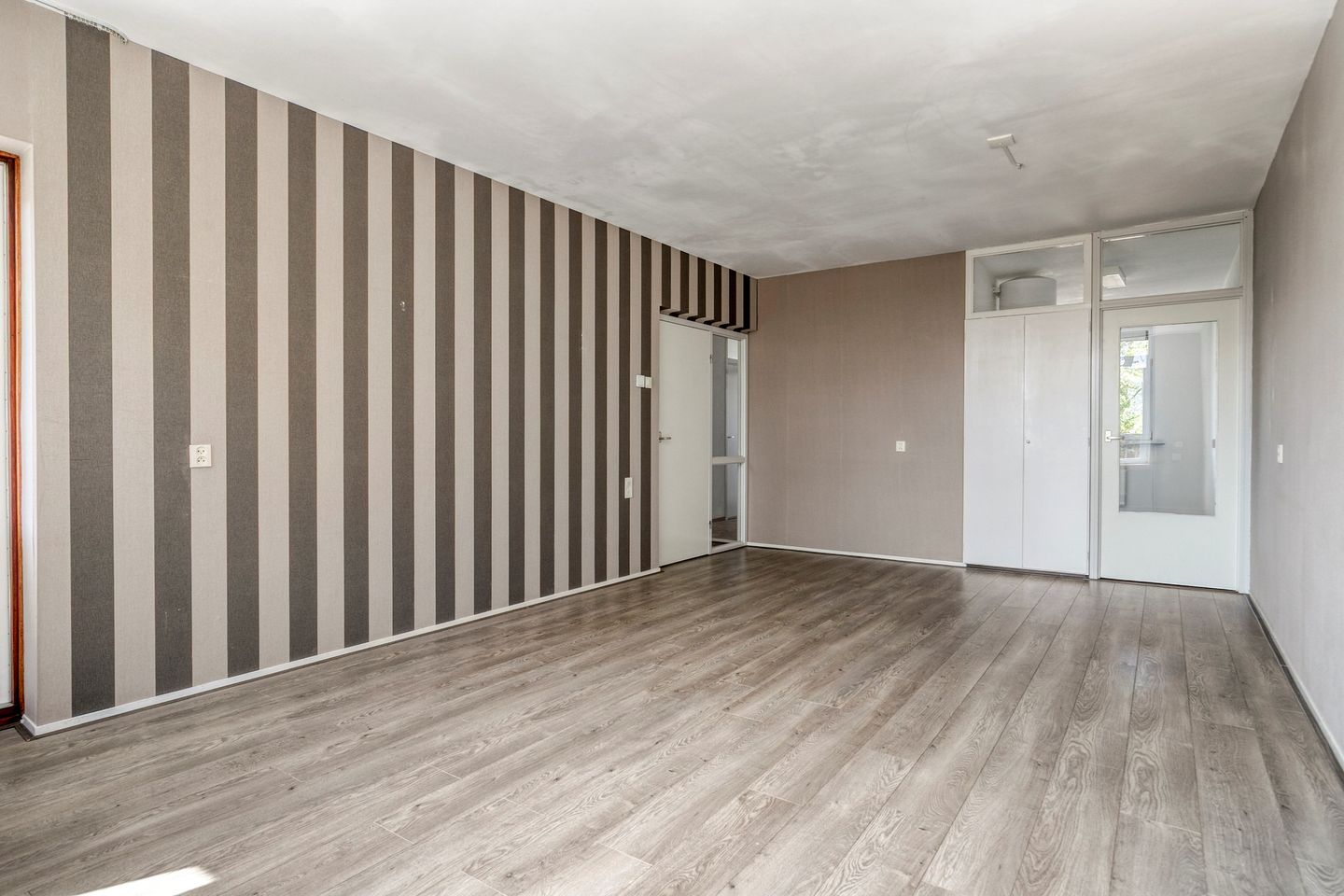 Photo 4 of van Diemenstraat 45