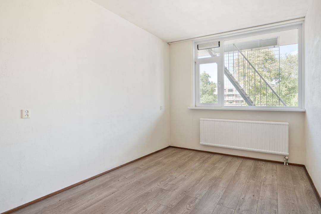 Photo 8 of van Diemenstraat 45