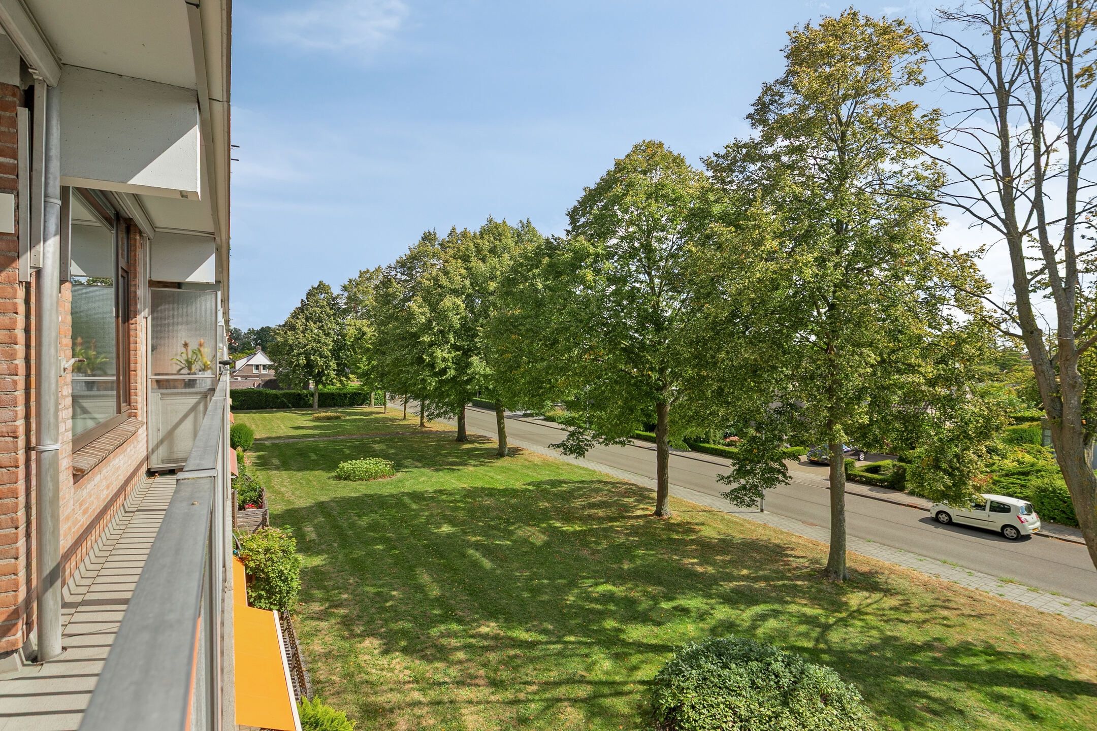 Photo 15 of van Diemenstraat 45