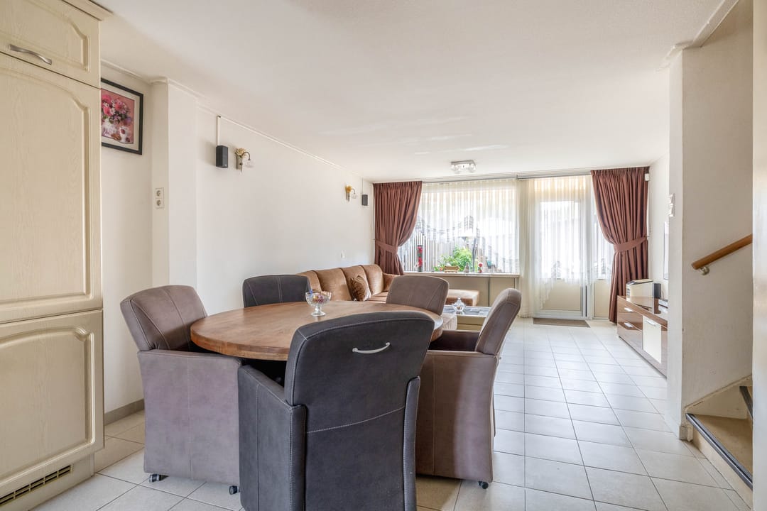 Foto 11 van Lavasweg 76