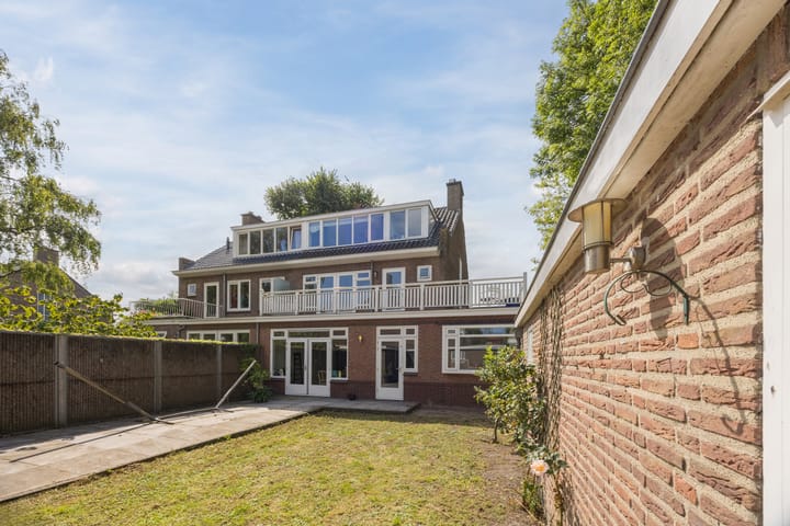 Foto 51 van Park Leeuwenberghlaan 15