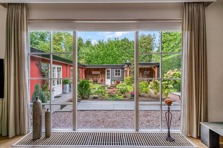 Photo 60 of Acacialaan 3