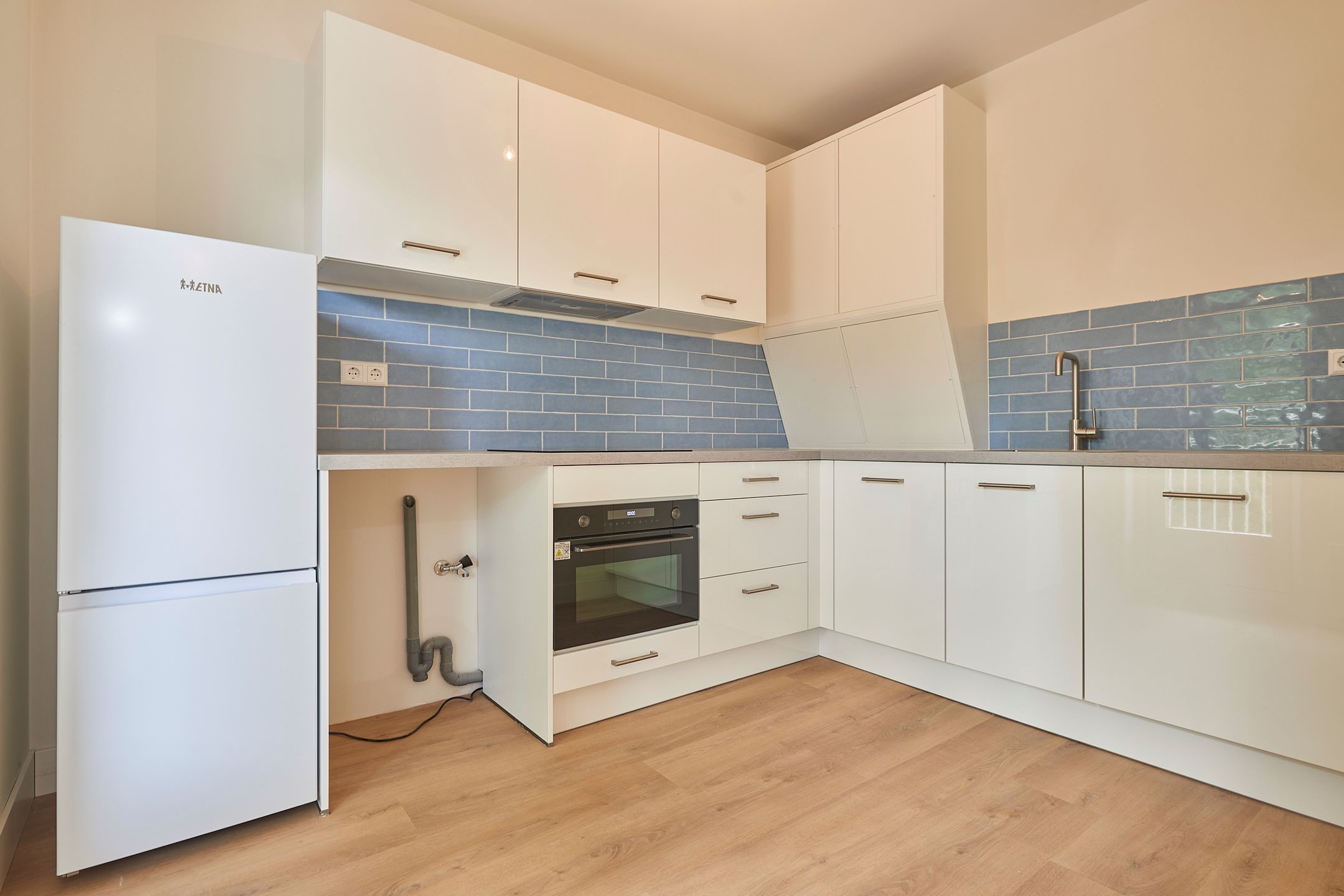 Foto 9 van Van Ostadestraat 144-3A