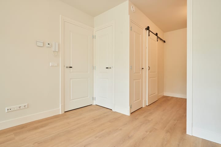 Foto 14 van Van Ostadestraat 144-3A