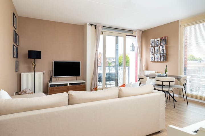 Foto 13 van Scholenhof 77