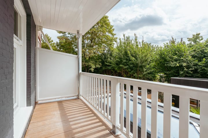 Foto 26 van Oetewalerstraat 40-H