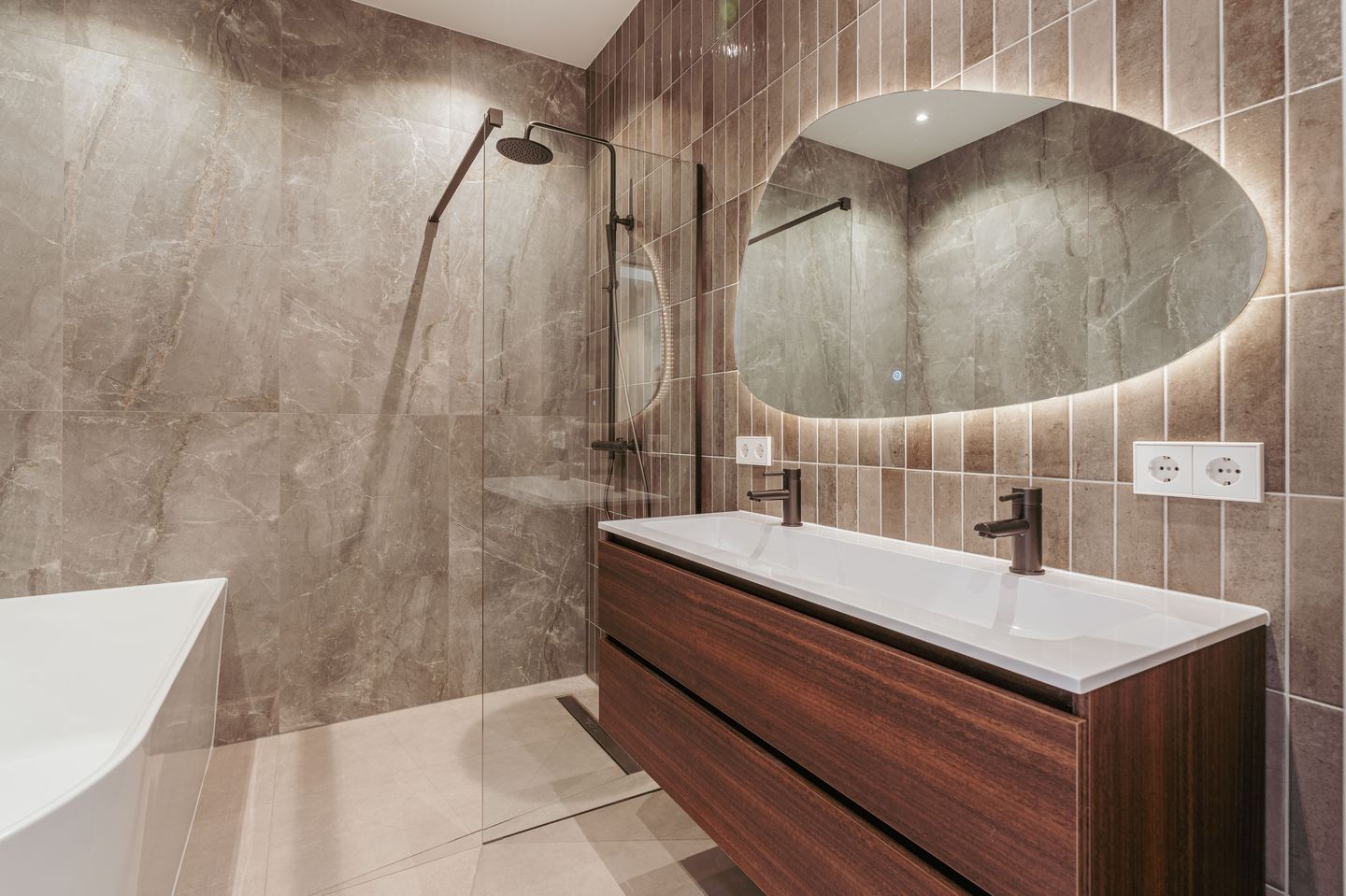 Foto 35 van Oetewalerstraat 40-H