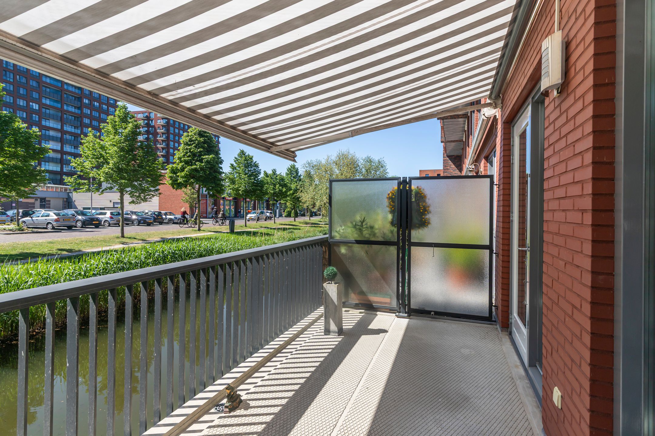 Foto 30 van Akropolishof 8